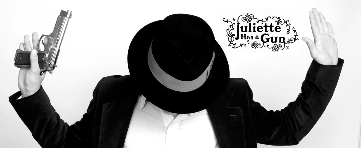 Image: https://www.nadiaperfumeria.com/images/juliette_cat_banner.jpg